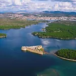 In Ibenik Near Adriatic Beaches Apartmán *