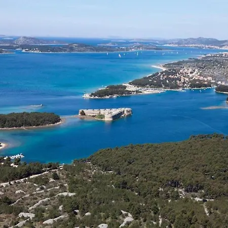 Apartment In Ibenik Near Adriatic Beaches *