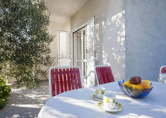 In Ibenik Near Adriatic Beaches Appartement *